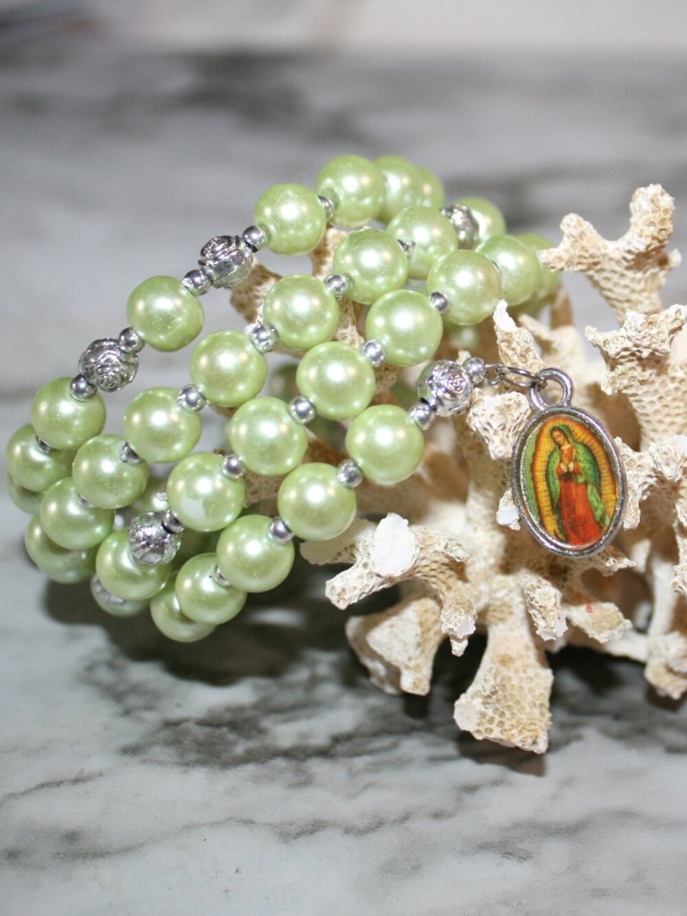 ARTISAN Bracelet Rosary Cross Charm Wire Wrap Pastel Green Pearl Silver Cuff